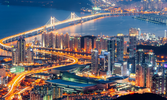 높아진 위상, 그러나 흔들리는 성장 동력